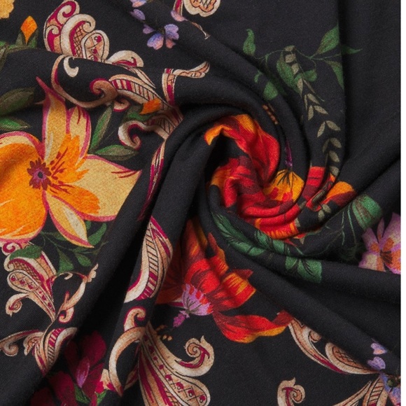 NEW! Johnny Was Capsleeve Cap Sleeve Pajama Set Top & Pants NWT - Picture 6 of 10